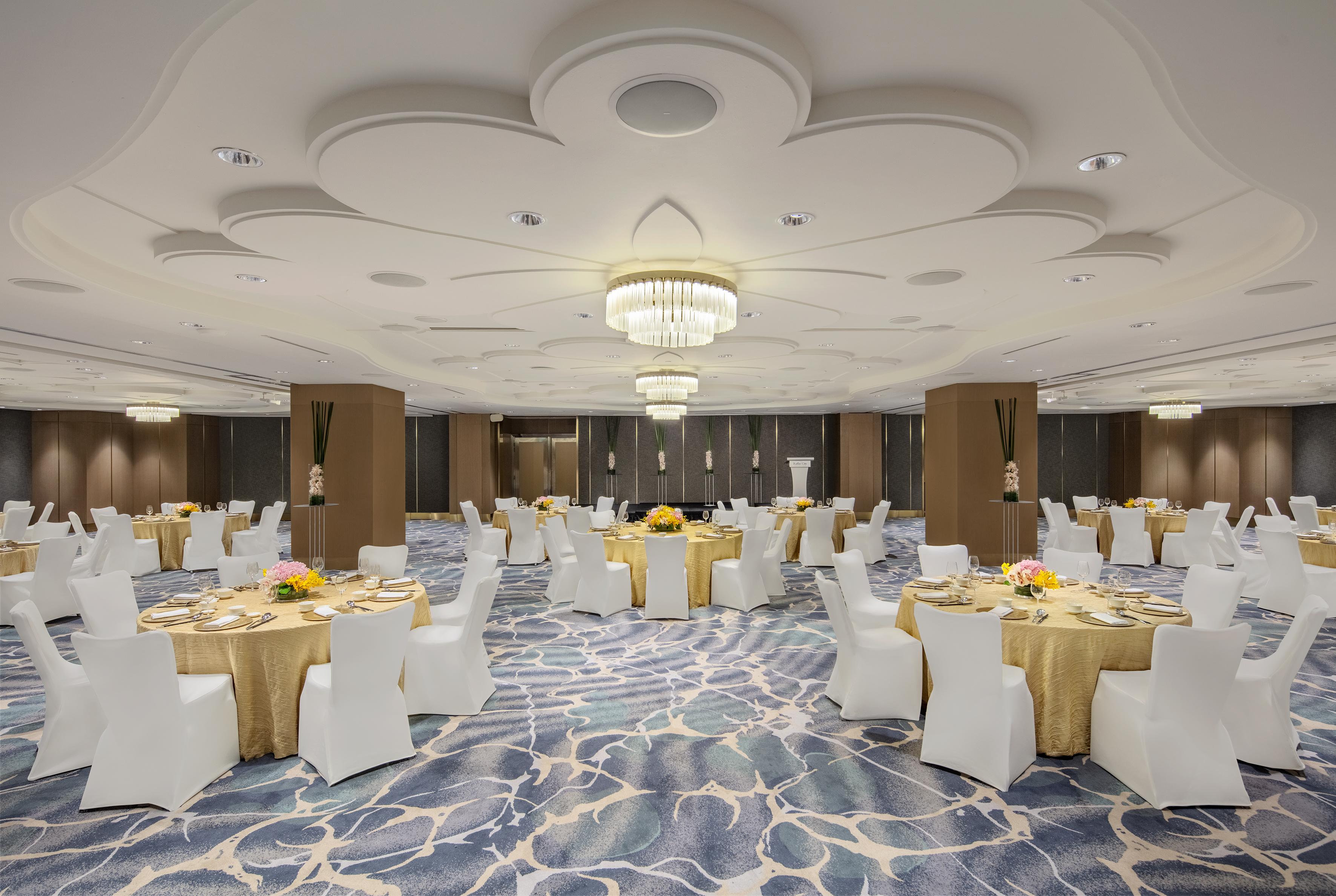 Swissotel The Stamford Khách sạn Singapore
