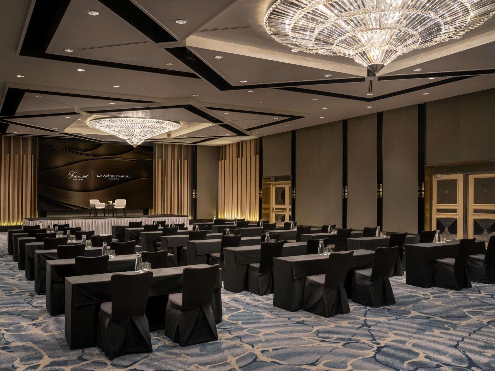 Hotel Swissotel The Stamford 5*