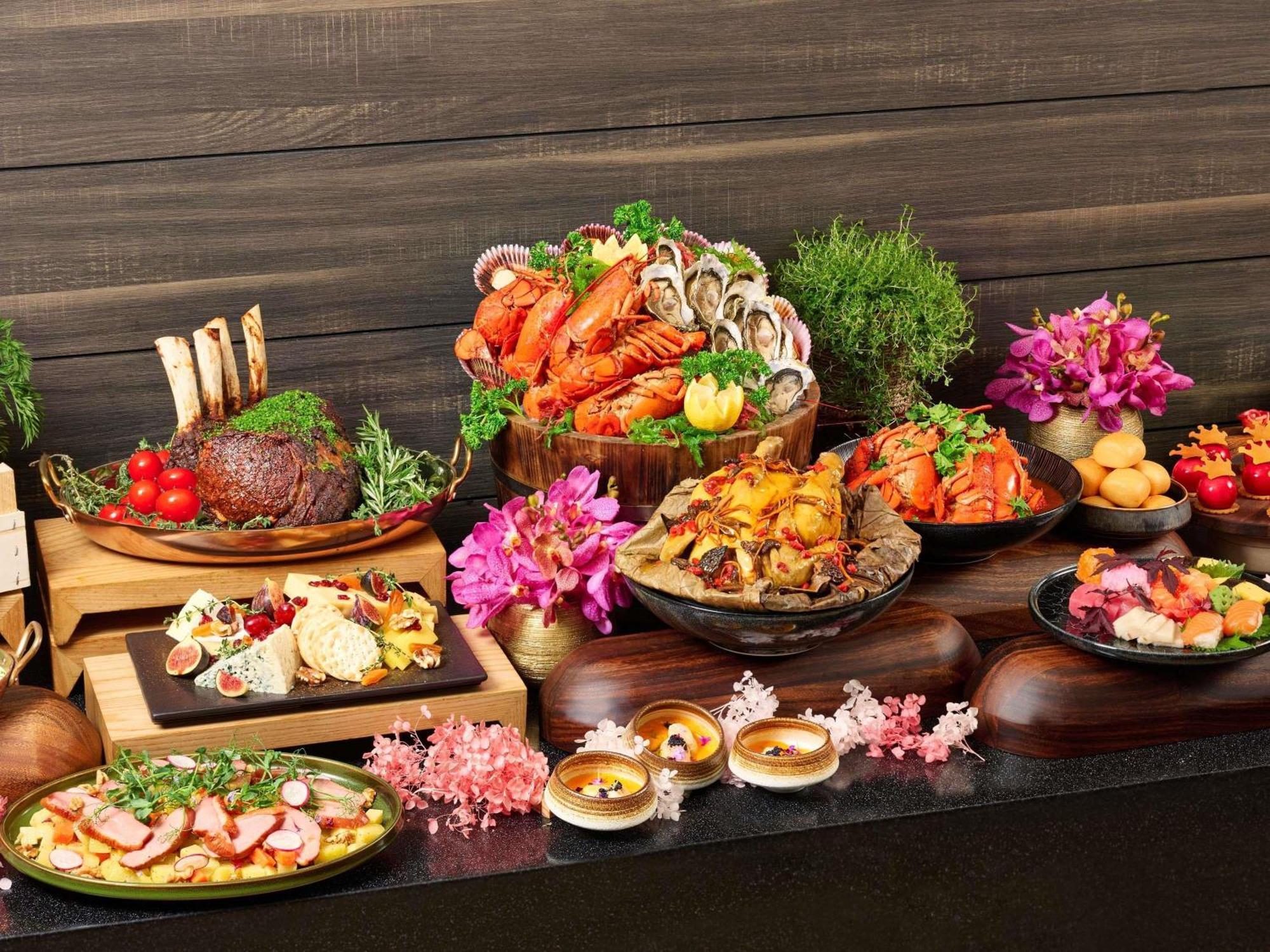 Swissotel The Stamford Khách sạn